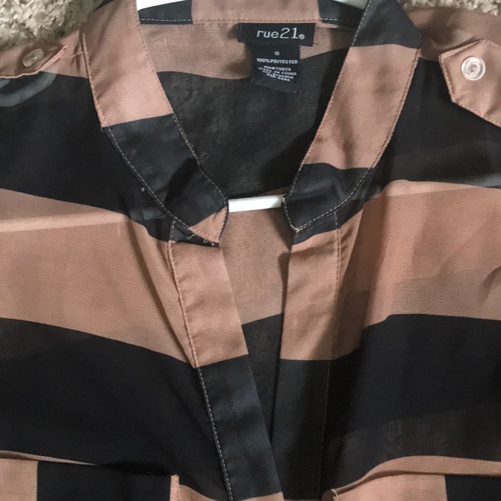 BLOUSE - Picture 2 of 3